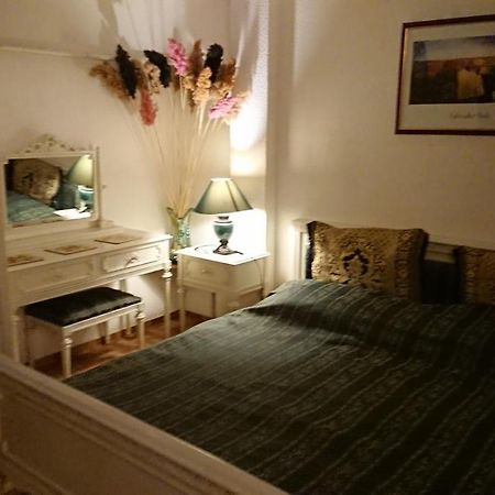בוקרשט One Bedroom Apartment French Embassy מראה חיצוני תמונה
